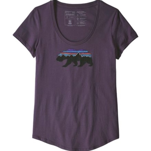 Patagonia Tops - Patagonia Women’s Fitz Roy Bear Organic Scoop T-Shirt